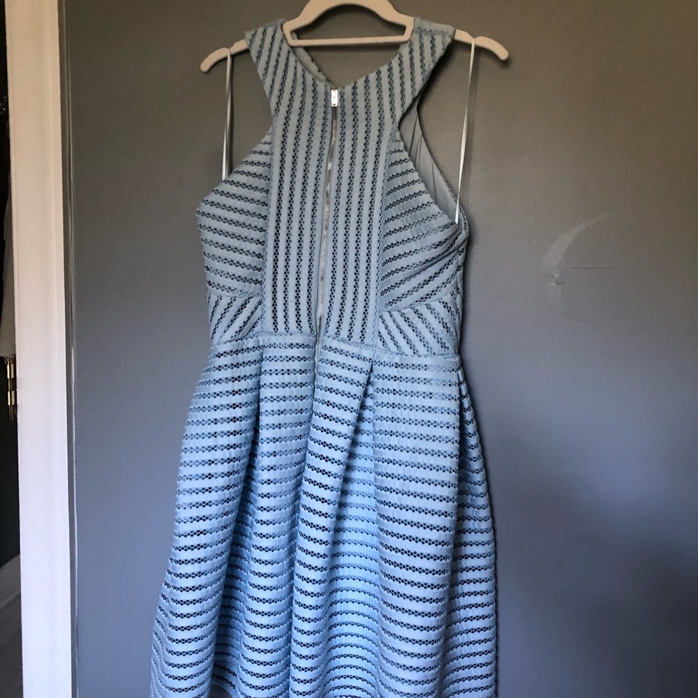 Pastel Blue Knee length dress - Picture 2 of 2